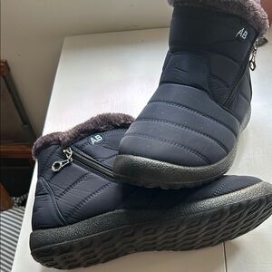 listing-status-banner